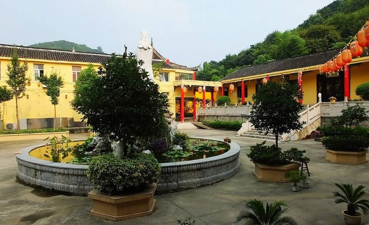 Jiaoshan Temple